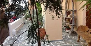 Ilias Apartament *